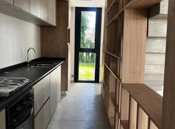 Casa · 185m² · 4 Ambientes · 1 Cochera · Casa Dúplex en Venta en Arguello, Córdoba