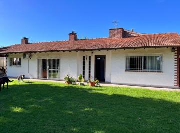 Casa de 2 ambientes, Miramar · Propiedad en Venta en Miramar