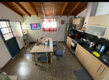PH · 130m² · 5 Ambientes · PH 5 Ambientes, Patio con Parrilla, Vestidor y 2 Plantas