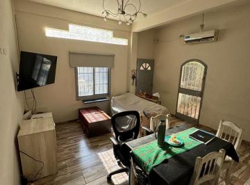 PH · 74m² · 3 Ambientes · PH 3 Ambientes Al Frente con Entrada Independiente y 2 Baños en Flores Apto Credito