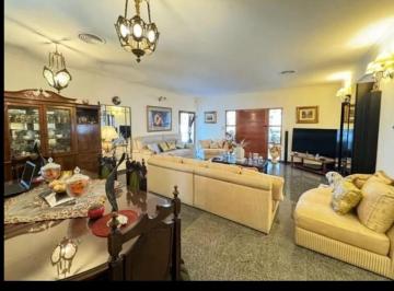 Casa de 4 ambientes, Córdoba · Cerro 3dor 4b Pileta Impecable de Categoría