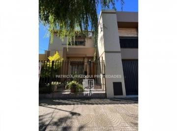 Casa · 227m² · 5 Ambientes · 1 Cochera · Casa en Venta en Haedo