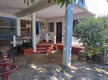 Departamento · 40m² · 3 Ambientes · 1 Cochera · Apartamento en Alquiler en Playa Britopolis