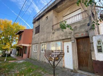 Casa · 240m² · 9 Ambientes · Oportunidad Para Inversores 4 Casas en Block a Terminar