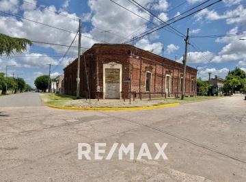 Local comercial · 533m² · 2 Cocheras · Local y Vivienda del 1900 en Torres Lujan Credito
