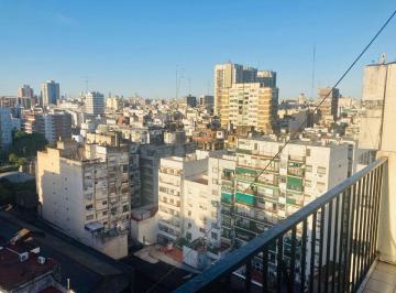 Departamento · 57m² · 3 Ambientes · Vta Dpto Caballito 3 Amb Piso Alto Muy Luminoso