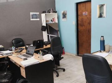 Bodega-Galpón · 380m² · Galpon en Venta con Recepcion y Oficinas