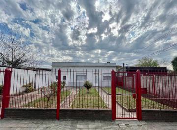 Casa · 212m² · 4 Ambientes · 1 Cochera · Venta Casa 3 Dorm., Jardines del Hipodromo