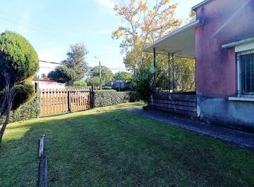 Casa · 165m² · 7 Ambientes · Lezica – Venta - Casa - 3 Dorm. con Patio