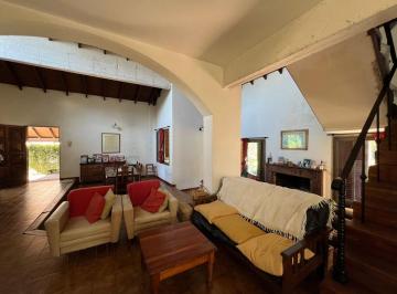Casa · 200m² · 6 Ambientes · 2 Cocheras · Se Vende Casa Pergamino Barrio Viajantes