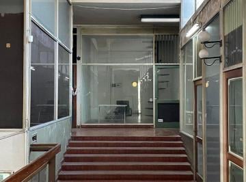Local comercial · 30m² · Local Comercial Galeria Centrica Quilmes