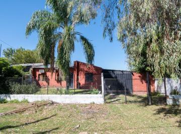 Casa · 55m² · 5 Ambientes · 1 Cochera · Casa en Venta en Colastine Norte