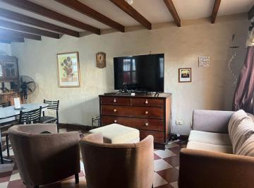 Casa · 114m² · 3 Ambientes · 1 Cochera · Se Vende Duplex en El Barrio Tac Luzuriaga