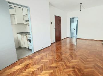 Departamento · 38m² · 2 Ambientes · Alquiler Departamento 2 Ambientes San Cristobal