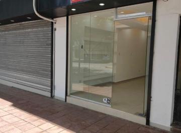 Local comercial de 3 ambientes, Godoy Cruz · Se Alquila Local San Martin Sur a Media Cuadra de Lavalle Godoy Cruz