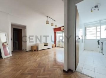 Departamento · 44m² · 2 Ambientes · Venta Departamento 2 Ambientes Villa Devoto Ambientes Amplios - Apto Credito - Excelente Ubicación