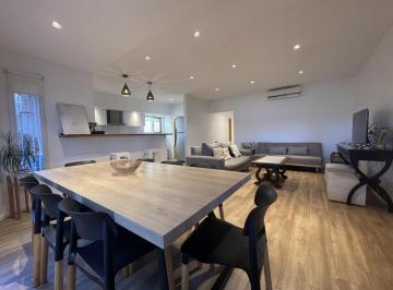 Casa · 128m² · 4 Ambientes · 2 Cocheras · Chalet 4 Ambientes con Garage, Patio y Parrilla en Olivos, Imperdible!