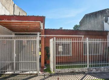 Casa de 3 ambientes, Vicente López · Venta de Casa 3 Ambientes con Jardin – Florida Oeste – Vicente López