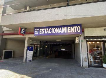 Garage , Almagro · Cochera Cubierta