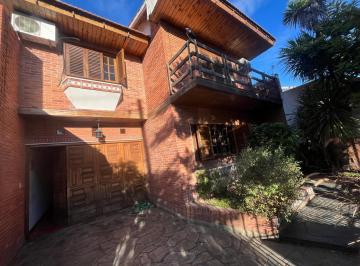 Casa de 4 ambientes, Lomas de Zamora · Casa en Venta Banfield