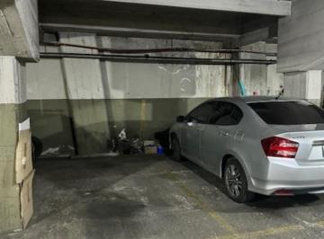 Garage · 11m² · Cochera Cubierta en Venta, Caballito