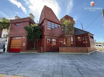 VEP-VEP-557_2 · Venta Chalet 6 Ambientes Caseros Cochera Patio Apto Credito