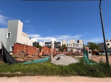PH · 90m² · 3 Ambientes · 2 Cocheras · Duplex en Venta - Prados de Manantiales