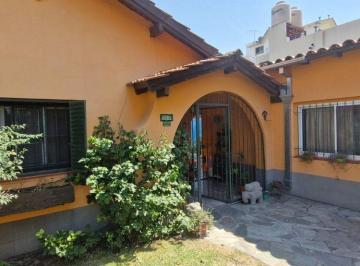 Casa · 110m² · 4 Ambientes · 1 Cochera · Venta Casa 4 Amb Jardin Parque Villa Adelina