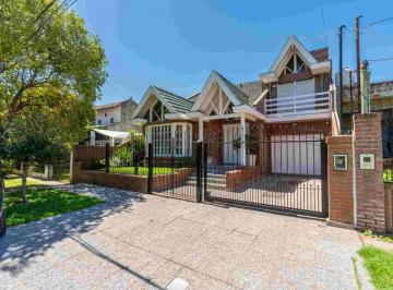 Casa · 279m² · 5 Ambientes · 1 Cochera · Venta Casa en Ranelagh
