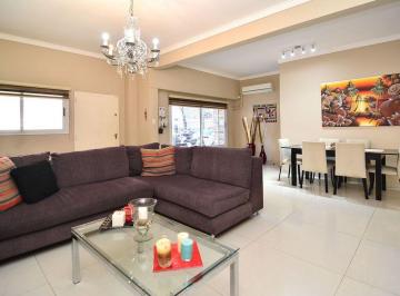 PH · 243m² · 6 Ambientes · Villa Urquiza PH 6amb 2plantas Terraza Quincho
