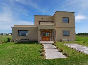 Casa · 144m² · 4 Ambientes · Casa a Estrenar en Miramar Links con Vista Al Mar