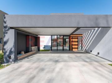Casa · 180m² · 5 Ambientes · 2 Cocheras · Venta Casa a Estrenar 5 Amb Country El Principado