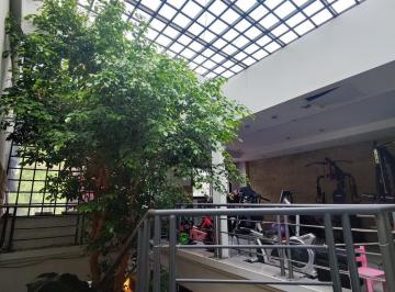Casa · 335m² · 5 Dormitorios · 1 Cochera · Propiedad en Venta en Parque Chacabuco