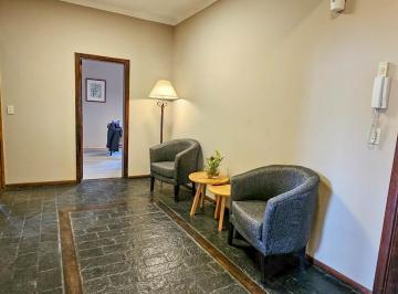 Oficina comercial · 95m² · 4 Ambientes · Departamento en Microcentro - Bariloche