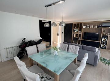 Casa · 147m² · 6 Ambientes · 1 Cochera · Venta Casa 3 Dorm. en Barrio Villa Sofia Fisherton