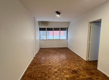 Departamento de 4 ambientes, Retiro · Piso Alto Luminoso, Apto Profesional en Edificio con Seguridad 24 Hs