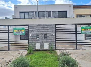 PH · 98m² · 3 Ambientes · Venta Duplex 3 Ambientes - Barrio San Jeronimo - Los Pinares