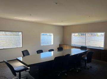 Oficina comercial · 180m² · 6 Ambientes · Ubicación Estratégica, Conectividad Imbatible y Seguridad 24