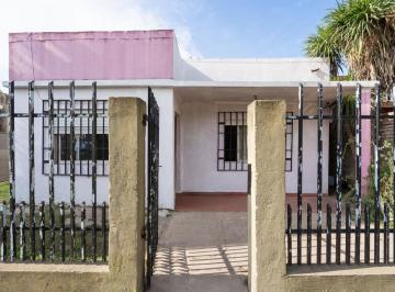 Casa · 88m² · 4 Ambientes · Casa en Venta en Glew