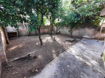 Casa · 60m² · 4 Ambientes · Casa de Pasillo a Recilar - Arijón 49 Bis