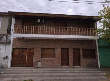 Casa · 149m² · 4 Ambientes · 2 Cocheras · Casa en San Martin