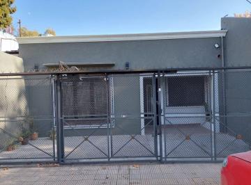 PH · 49m² · 3 Ambientes · 2 Cocheras · Venta PH Moreno Centro Apto Crédito!
