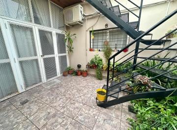Casa · 128m² · 6 Ambientes · 1 Cochera · Venta - Casa 2 Dorm., Cochera y Patio. Bella Vista, Rosario.