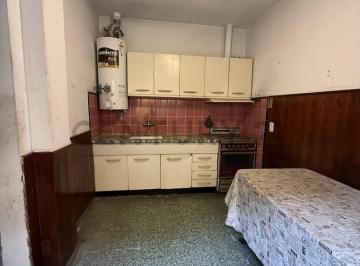 Oficina comercial · 91m² · 3 Ambientes · 1 Cochera · Venta PH 3 Ambientes en Ramos Mejia