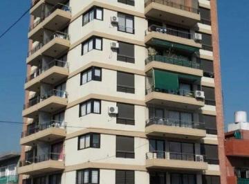 Departamento · 50m² · 3 Ambientes · Departamento en Alquiler Mataderos