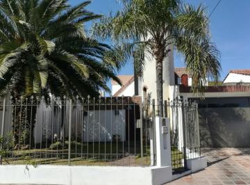 Casa de 8 ambientes, Córdoba · Hermosa Casa en Urca! Lo Massssss!
