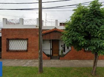 PH · 150m² · 3 Ambientes · PH en Villa Adelina