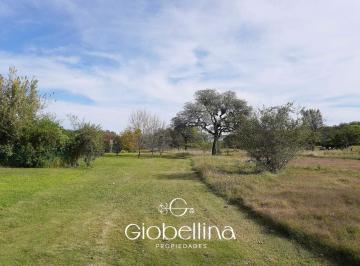 Foto · Casa Fondo Espacio Verde en El Bosque Mayormente Planta Baja Vista a Las Sierras con Pileta y Depend