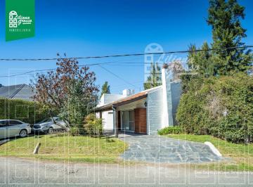 Casa · 125m² · 5 Ambientes · 2 Cocheras · Venta Casa General Rodriguez