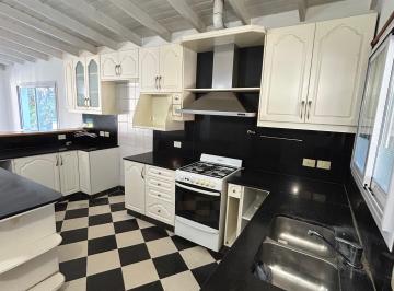 Casa de 6 ambientes, Pilar · Impecable Casa a La Venta en El Mejor Barrio, Saint Matthews Village Pilar